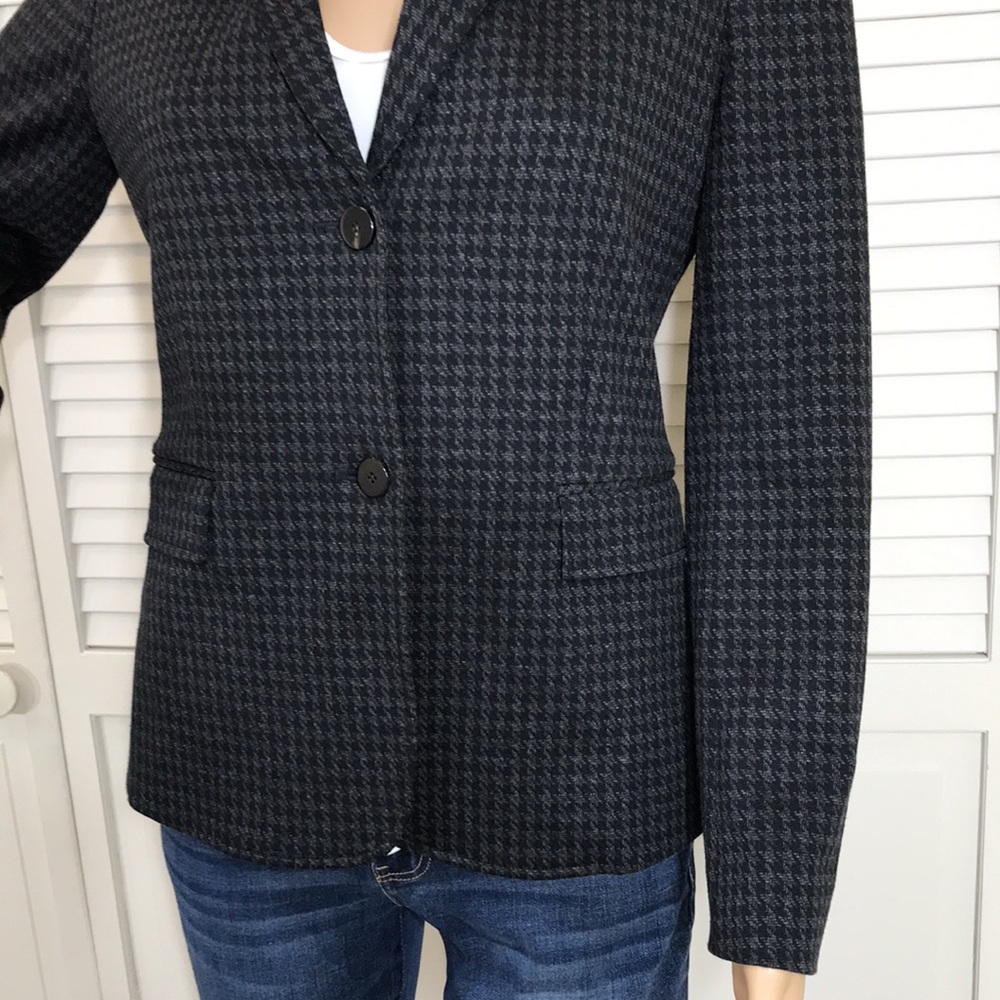 Nwot Theory Houndstooth Shrunken Two-Button Jacke… - image 7